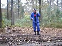 nlboots - to pee or not to pee, in any case going home
