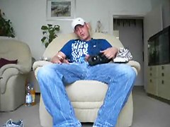 piss und nikefuck