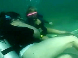scuba sex underwater