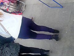 spy sexy ass in street romanian