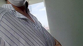 オtニー自撮りマンションの通路や階段て露出潮吹きオtニー人妻巨乳ハイハンオtニー素人 7 Min