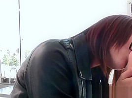 teen 18+ girlfriend licking lesbian pussy