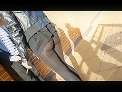 teen 18+ in leggings